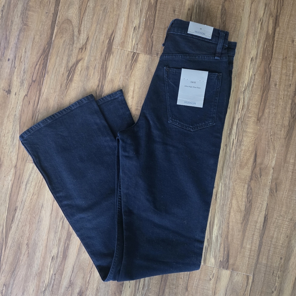 Hudson Faye ultra High rise Flare Jean